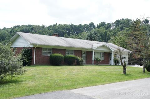 156 Sable Dr, Boone, NC 28607 photo 1