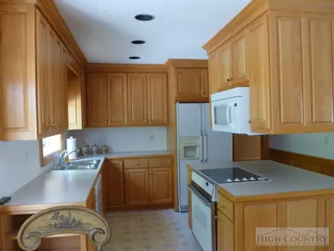 130 Teaberry Dr, Boone, NC 28607 photo 34