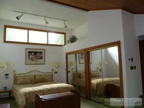 130 Teaberry Dr, Boone, NC 28607 photo 9