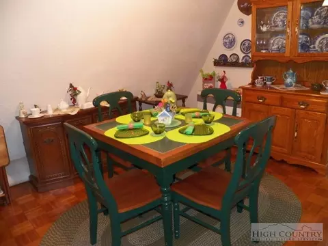 482 Four Coves Trl, Crumpler, NC 28617 photo 15