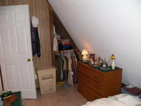 482 Four Coves Trl, Crumpler, NC 28617 photo 11