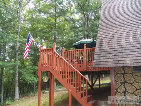 482 Four Coves Trl, Crumpler, NC 28617 photo 22