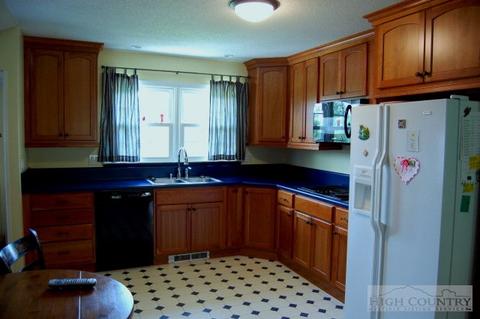 393 Harrison Rd, Boone, NC 28607 photo 24