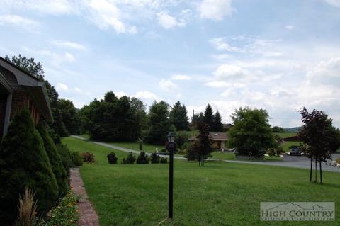 393 Harrison Rd, Boone, NC 28607 photo 17