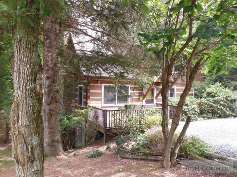 205 Hawks Lake Dr, Seven Devils, NC 28604 photo 17