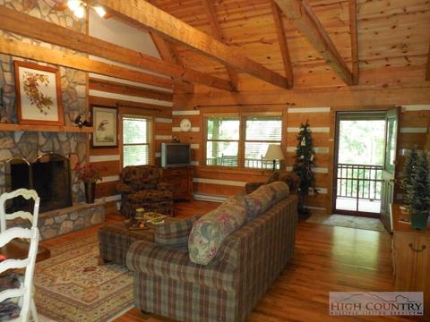 205 Hawks Lake Dr, Seven Devils, NC 28604 photo 36