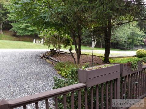 205 Hawks Lake Dr, Seven Devils, NC 28604 photo 32