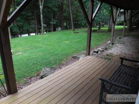 205 Hawks Lake Dr, Seven Devils, NC 28604 photo 14