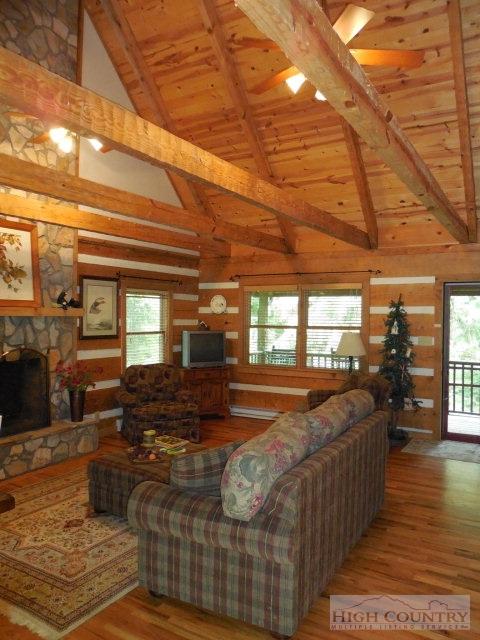 205 Hawks Lake Dr, Seven Devils, NC 28604 photo 37