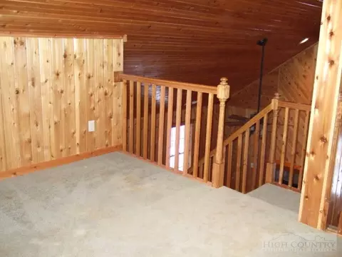 143 Daisy Dr, Todd, NC 28684 photo 8