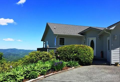 437 Skiview Rd, Seven Devils, NC 28604 photo 1