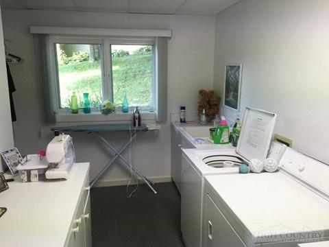 437 Skiview Rd, Seven Devils, NC 28604 photo 8