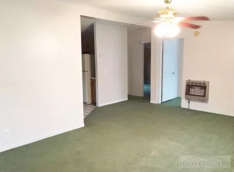 208 Maple St, Jefferson, NC 28640 photo 6