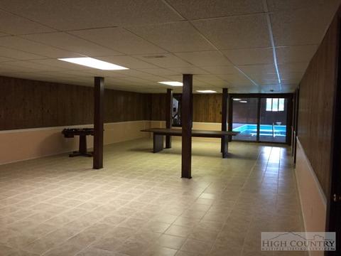 1422 White Eagle Ranch Rd, Hickory, NC 28602 photo 6