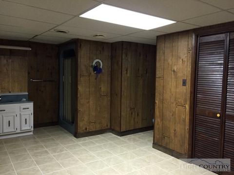 1422 White Eagle Ranch Rd, Hickory, NC 28602 photo 8