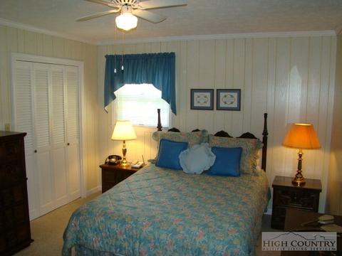 1924 Laurel Fork Rd, Vilas, NC 28692 photo 16