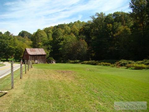 1924 Laurel Fork Rd, Vilas, NC 28692 photo 23