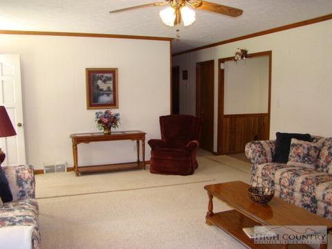 1924 Laurel Fork Rd, Vilas, NC 28692 photo 10