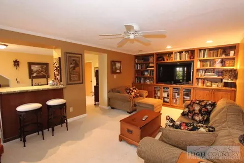 355 High Peak Dr, Boone, NC 28607 photo 9