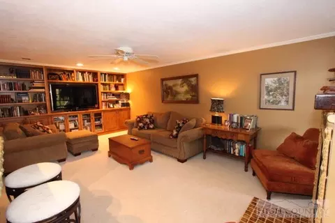 355 High Peak Dr, Boone, NC 28607 photo 8