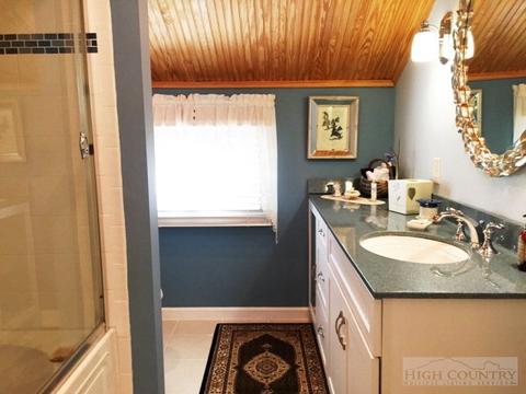 464 Schaffer Rd, Boone, NC 28607 photo 5