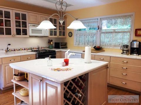 464 Schaffer Rd, Boone, NC 28607 photo 13