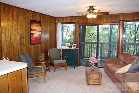 128 Trout Lk, Deep Gap, NC 28618 photo 6