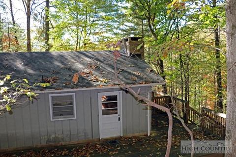 128 Trout Lk, Deep Gap, NC 28618 photo 16