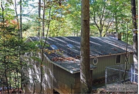 128 Trout Lk, Deep Gap, NC 28618 photo 1