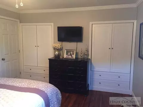 176 Villa Dr, Vilas, NC 28692 photo 7