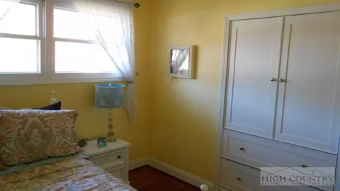 176 Villa Dr, Vilas, NC 28692 photo 14