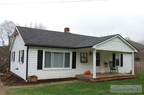 381 Smith Dixon Rd, Crumpler, NC 28617 photo 2