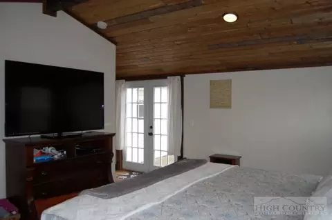 381 Smith Dixon Rd, Crumpler, NC 28617 photo 6