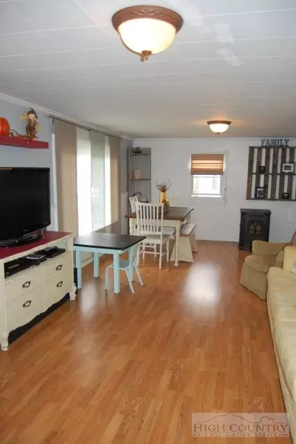 381 Smith Dixon Rd, Crumpler, NC 28617 photo 12