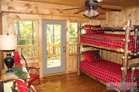 724 Stonebridge Ln, Todd, NC 28684 photo 17