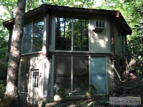 129 Laurel, Boone, NC 28607 photo 1