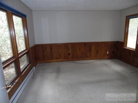 129 Laurel, Boone, NC 28607 photo 13