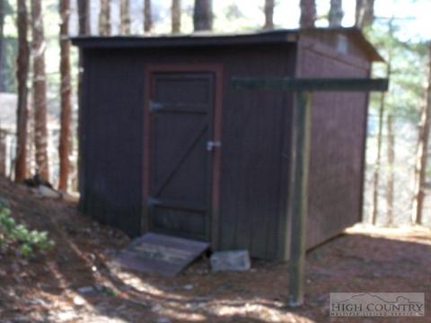 103 Tarleton Cir, Boone, NC 28607 photo 2