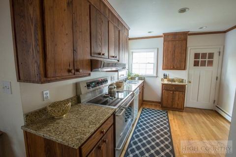 270 Brookside Dr, Boone, NC 28607 photo 3
