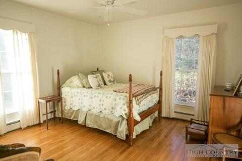 270 Brookside Dr, Boone, NC 28607 photo 9