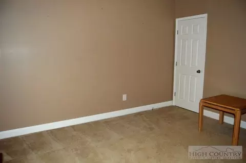 106 Oak Rd, Beech Mountain, NC 28604 photo 14