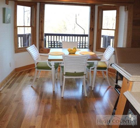 375 Deer Run Rd, Deep Gap, NC 28618 photo 11