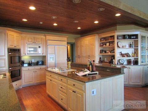 478 Forestridge, Boone, NC 28607 photo 6