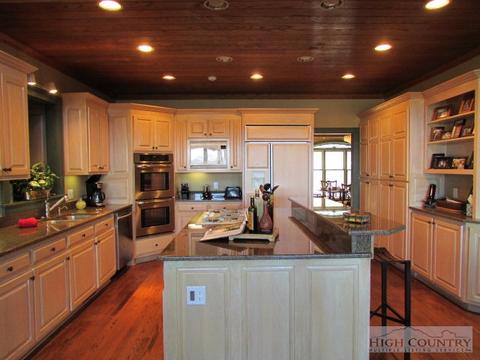 478 Forestridge, Boone, NC 28607 photo 5