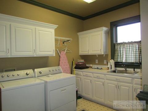 478 Forestridge, Boone, NC 28607 photo 16