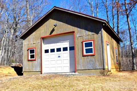 825 Bear Run Rd, Lansing, NC 28643 photo 9