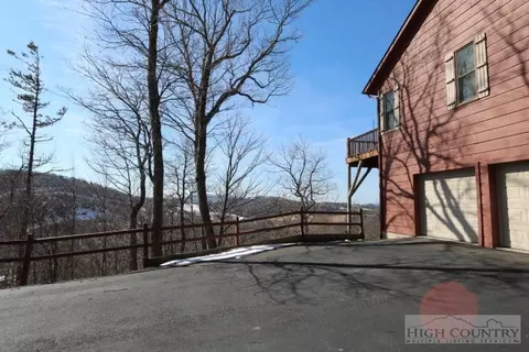 110 Regency Ln, Boone, NC 28607 photo 28