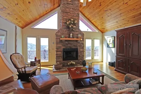 110 Regency Ln, Boone, NC 28607 photo 33