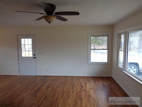 105 Main, Jefferson, NC 28640 photo 12
