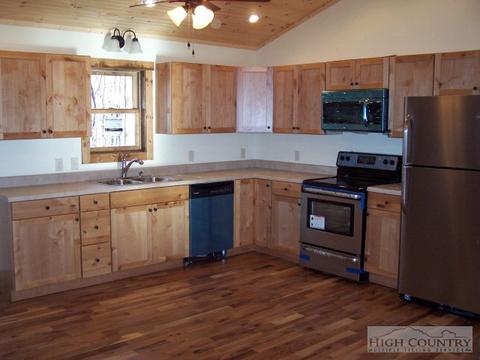 121 Hickory Knob, Deep Gap, NC 28618 photo 40